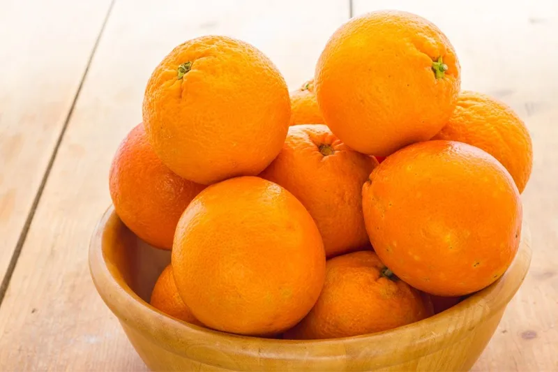 Ly nước cam nguyên chất thơm mát bổ sung năng lượng cho ngày mới.