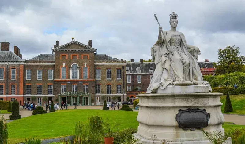 Cung điện Buckingham – Biểu tượng hoàng gia giữa lòng London